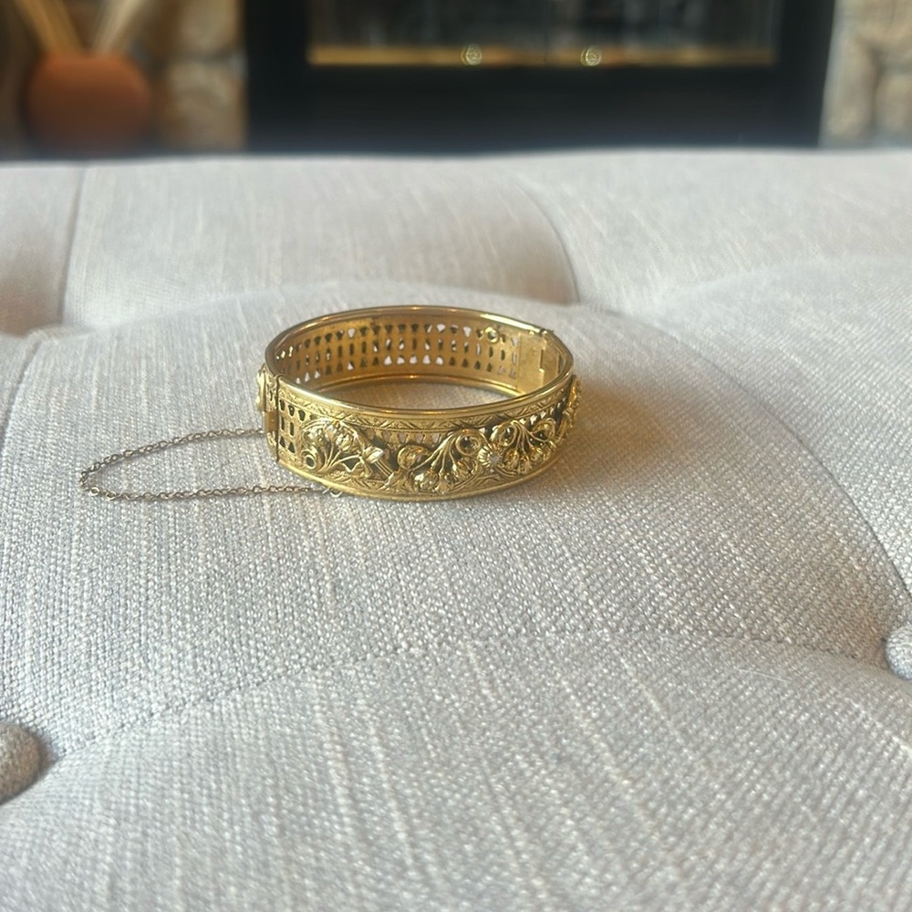 Vintage Floral Repousse Bangle Bracelet with Safety Chain